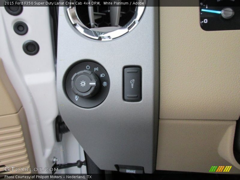 White Platinum / Adobe 2015 Ford F350 Super Duty Lariat Crew Cab 4x4 DRW