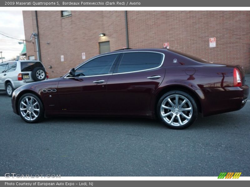  2009 Quattroporte S Bordeaux Pontevecchio (Dark Red)