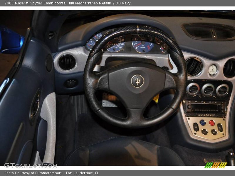 Blu Mediterraneo Metallic / Blu Navy 2005 Maserati Spyder Cambiocorsa