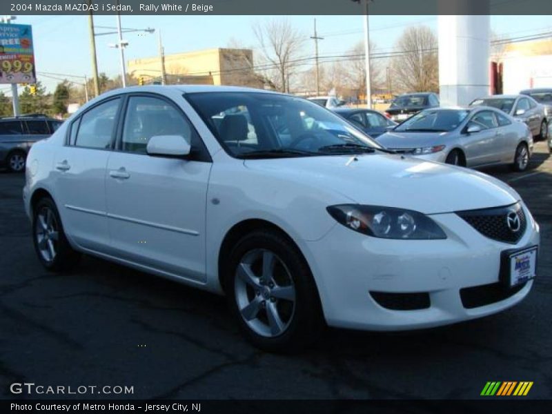 Rally White / Beige 2004 Mazda MAZDA3 i Sedan