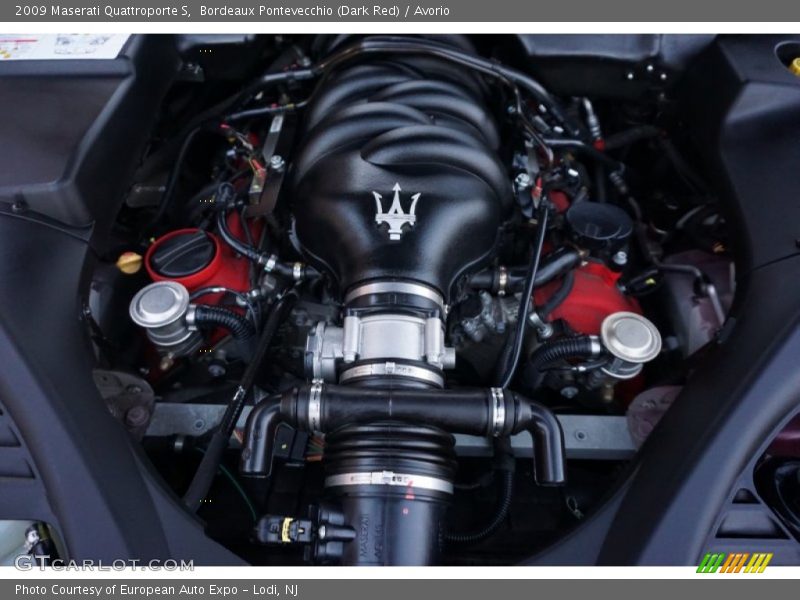  2009 Quattroporte S Engine - 4.7 Liter DOHC 32-Valve VVT V8
