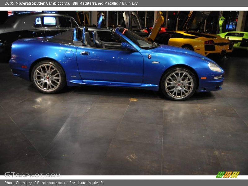 Blu Mediterraneo Metallic / Blu Navy 2005 Maserati Spyder Cambiocorsa