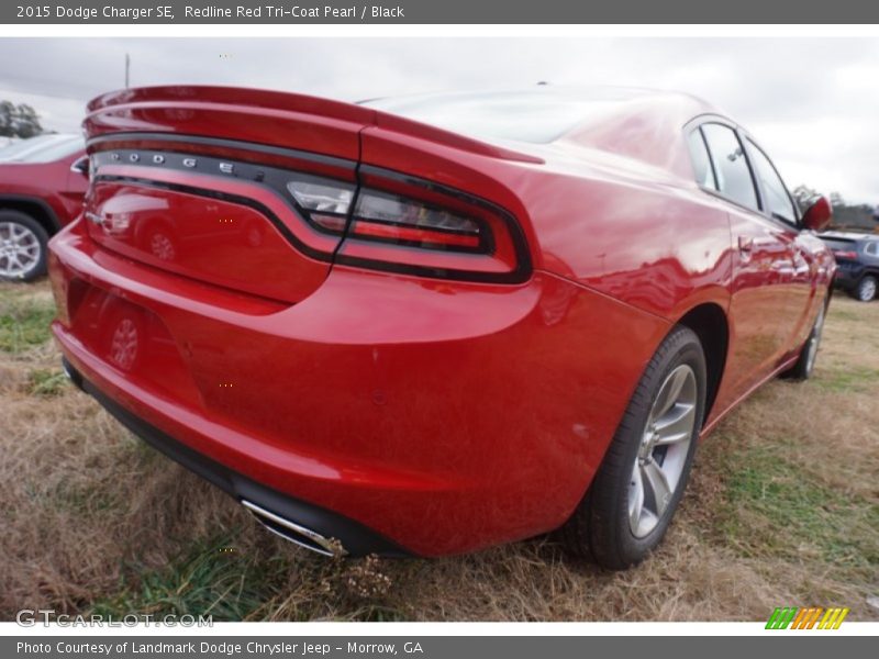 Redline Red Tri-Coat Pearl / Black 2015 Dodge Charger SE