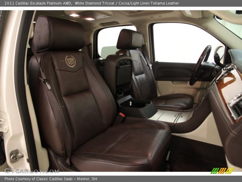 White Diamond Tricoat / Cocoa/Light Linen Tehama Leather 2011 Cadillac Escalade Platinum AWD