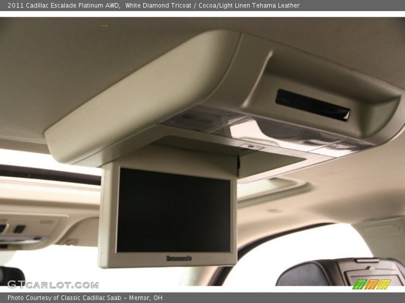 White Diamond Tricoat / Cocoa/Light Linen Tehama Leather 2011 Cadillac Escalade Platinum AWD