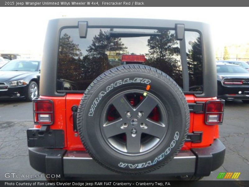 Firecracker Red / Black 2015 Jeep Wrangler Unlimited Willys Wheeler W 4x4