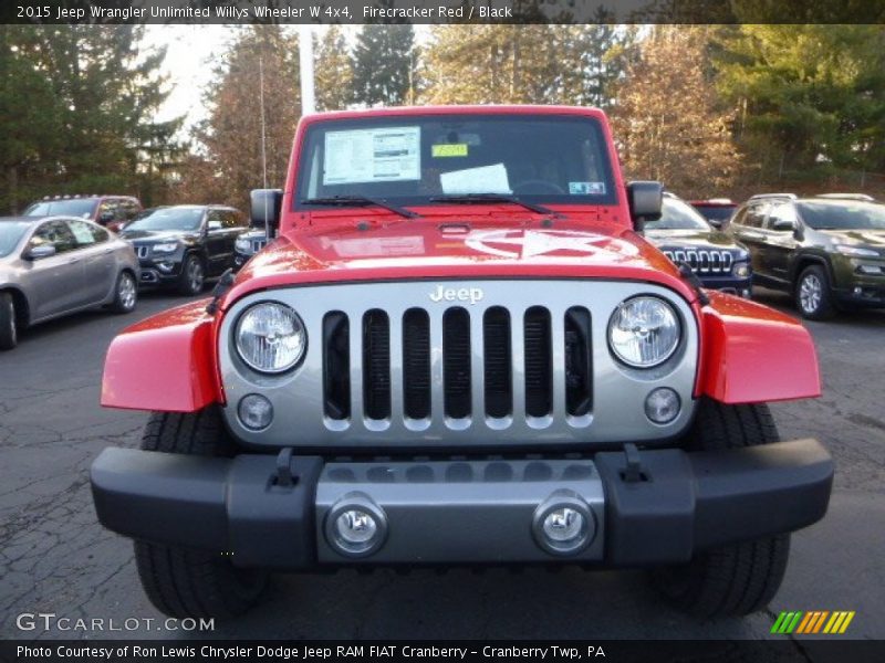 Firecracker Red / Black 2015 Jeep Wrangler Unlimited Willys Wheeler W 4x4