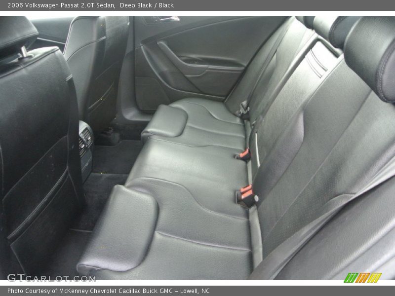 Deep Black / Black 2006 Volkswagen Passat 2.0T Sedan