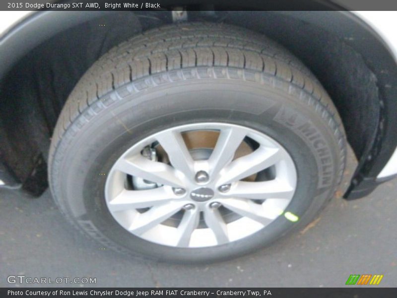 Bright White / Black 2015 Dodge Durango SXT AWD