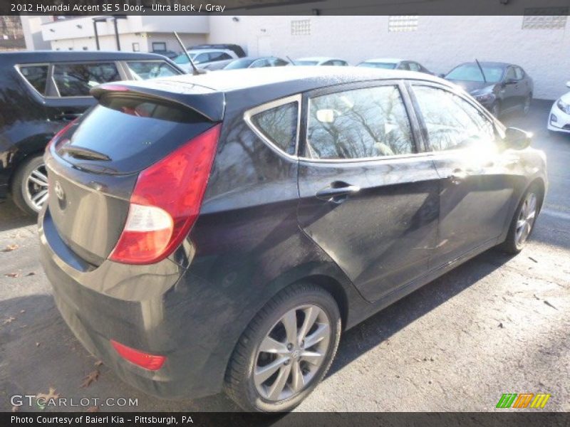 Ultra Black / Gray 2012 Hyundai Accent SE 5 Door