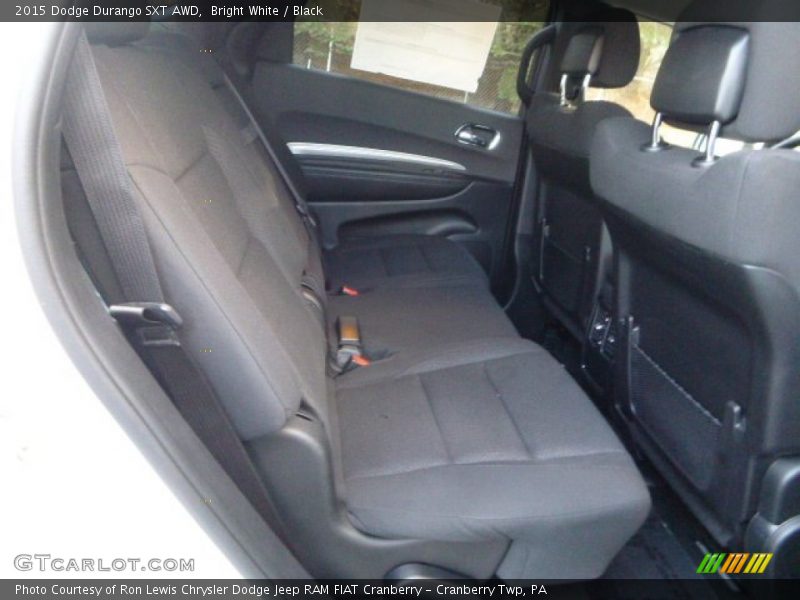 Bright White / Black 2015 Dodge Durango SXT AWD