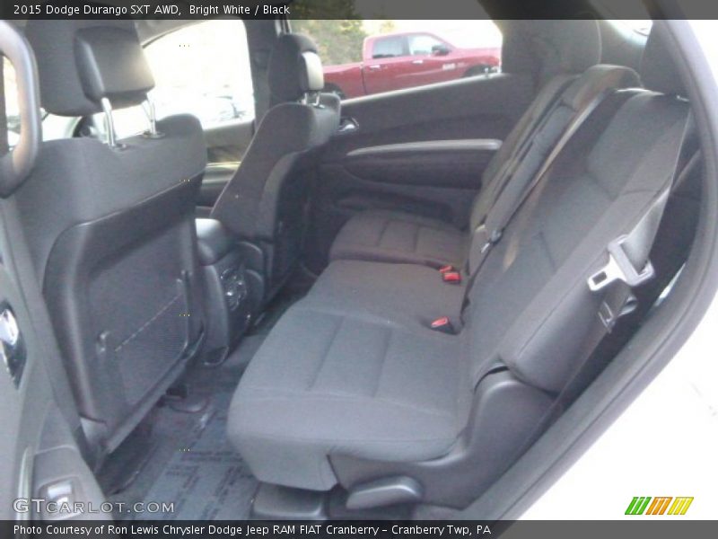 Bright White / Black 2015 Dodge Durango SXT AWD