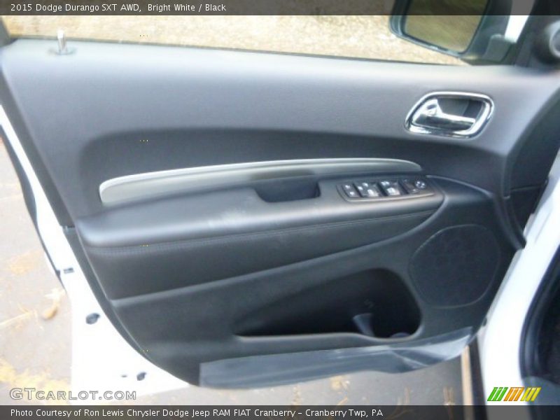 Bright White / Black 2015 Dodge Durango SXT AWD