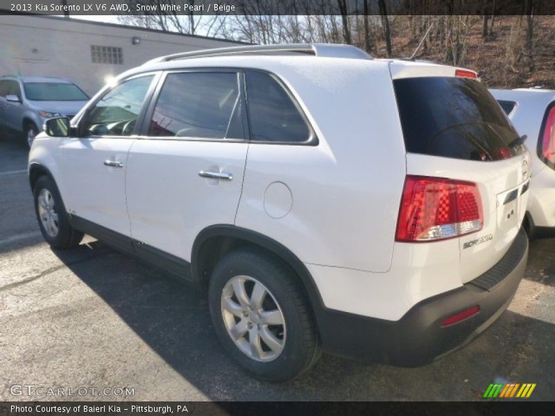 Snow White Pearl / Beige 2013 Kia Sorento LX V6 AWD