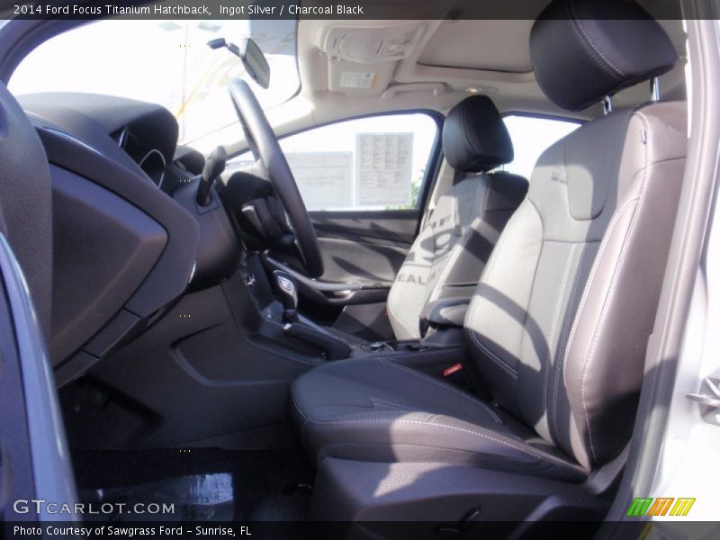Ingot Silver / Charcoal Black 2014 Ford Focus Titanium Hatchback