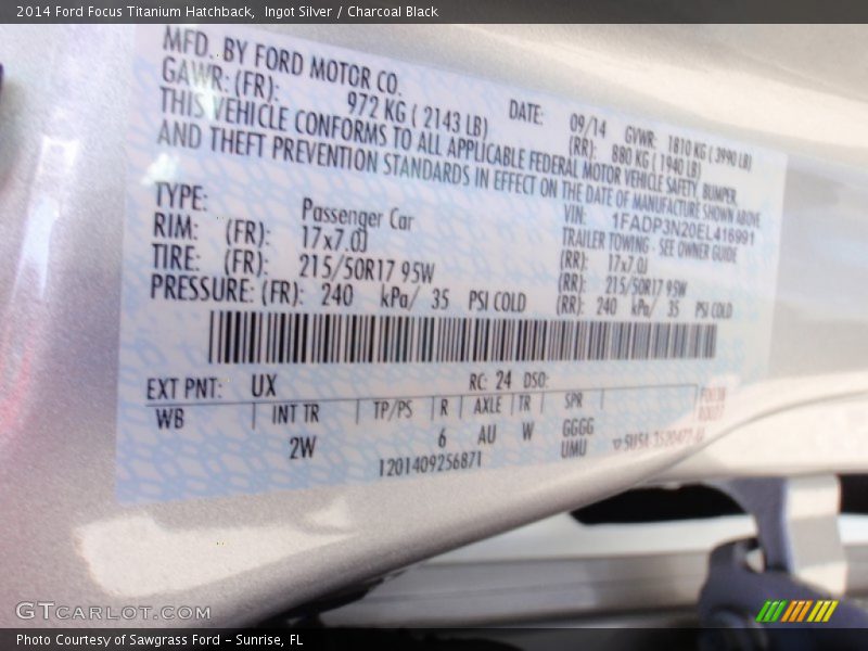 Ingot Silver / Charcoal Black 2014 Ford Focus Titanium Hatchback