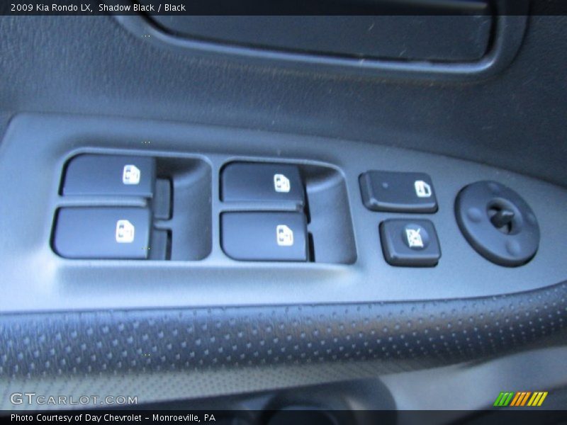 Shadow Black / Black 2009 Kia Rondo LX