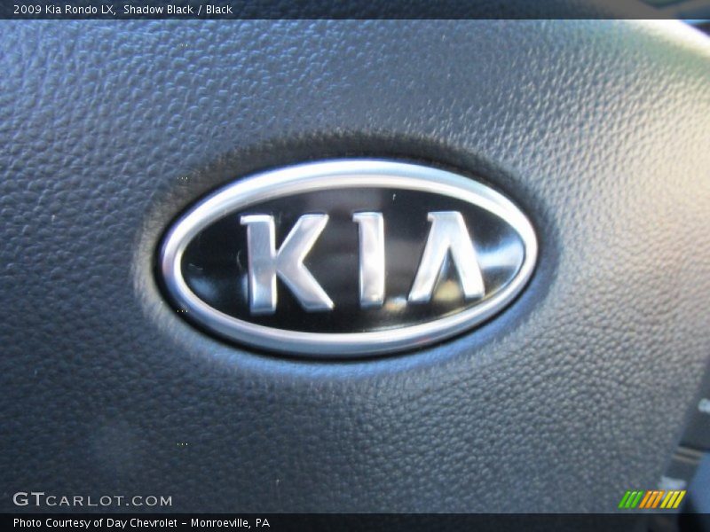 Shadow Black / Black 2009 Kia Rondo LX