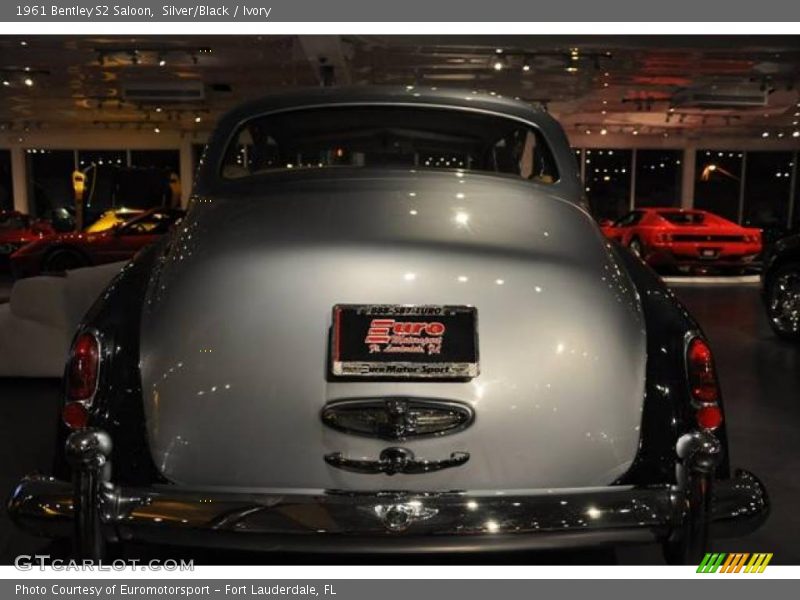 Silver/Black / Ivory 1961 Bentley S2 Saloon
