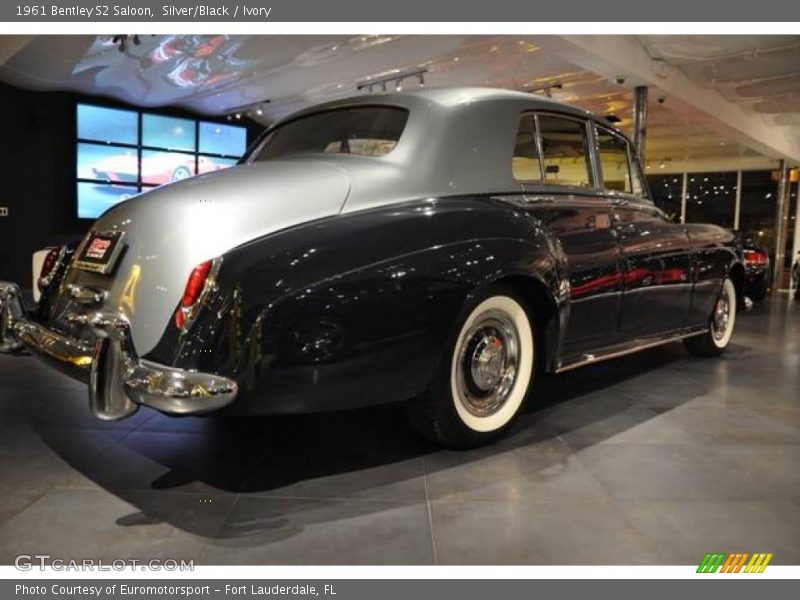 Silver/Black / Ivory 1961 Bentley S2 Saloon