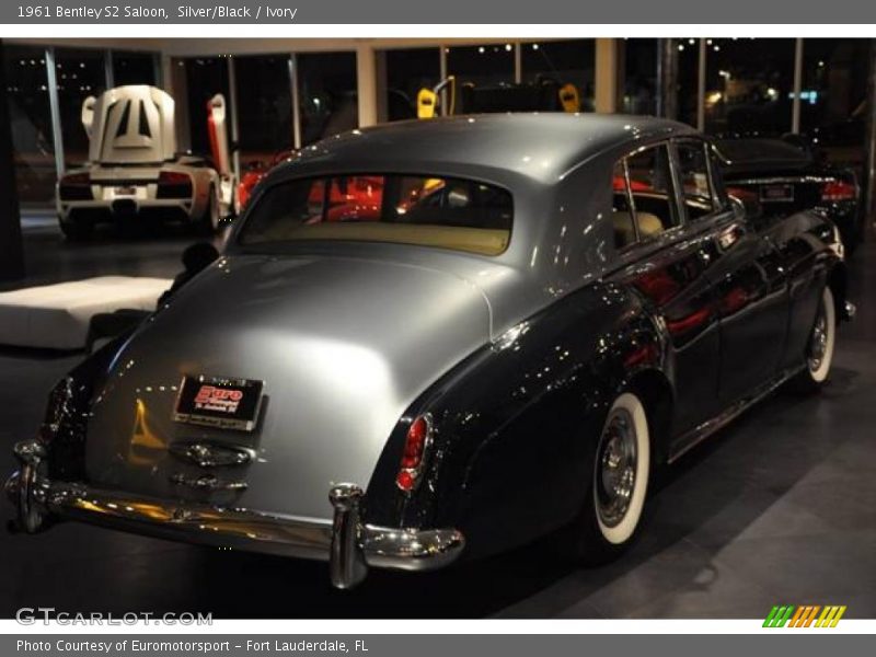 Silver/Black / Ivory 1961 Bentley S2 Saloon