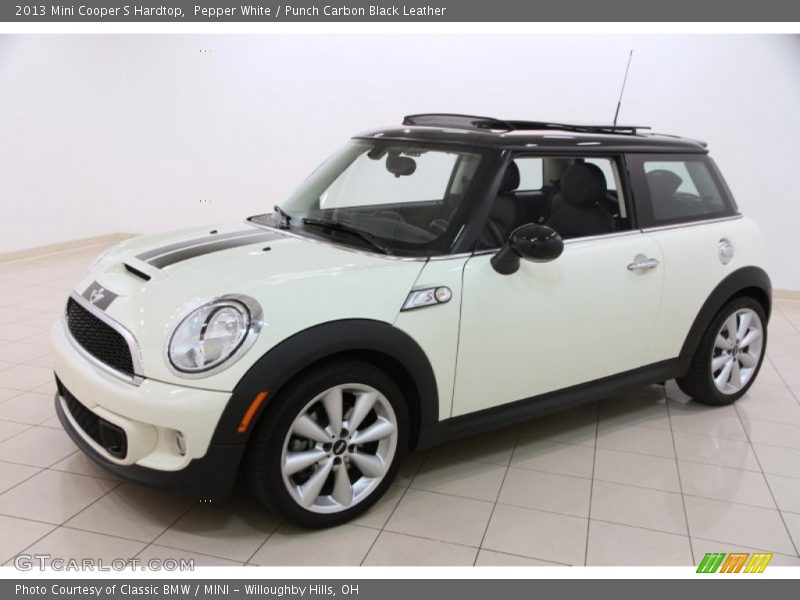 Pepper White / Punch Carbon Black Leather 2013 Mini Cooper S Hardtop