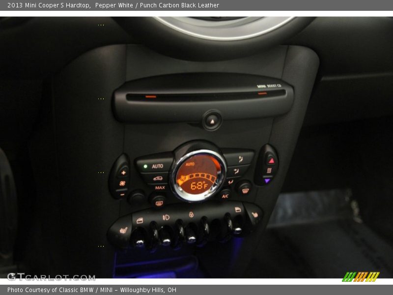 Pepper White / Punch Carbon Black Leather 2013 Mini Cooper S Hardtop