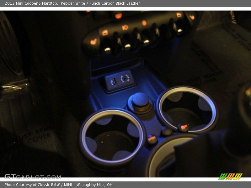 Pepper White / Punch Carbon Black Leather 2013 Mini Cooper S Hardtop