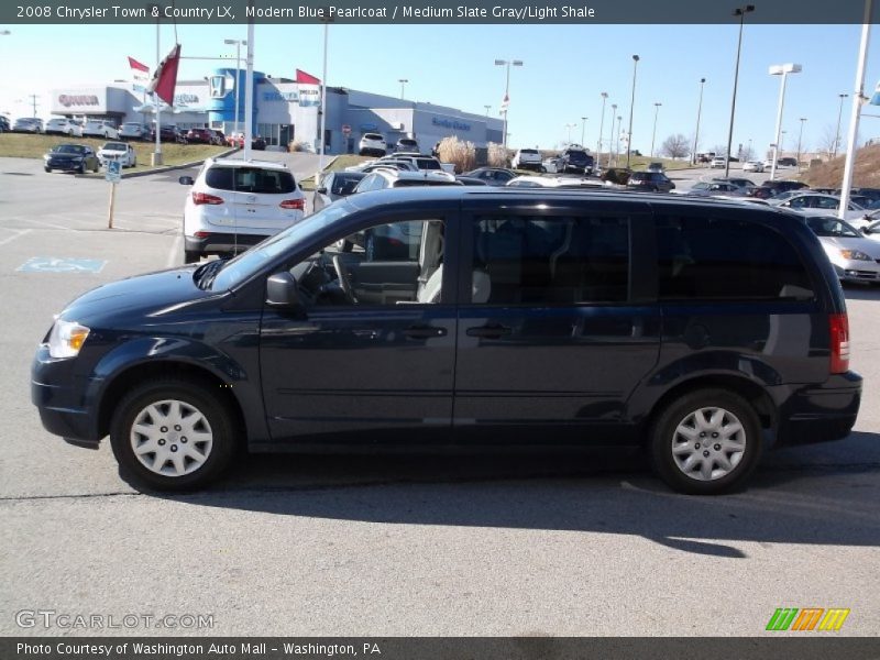 Modern Blue Pearlcoat / Medium Slate Gray/Light Shale 2008 Chrysler Town & Country LX