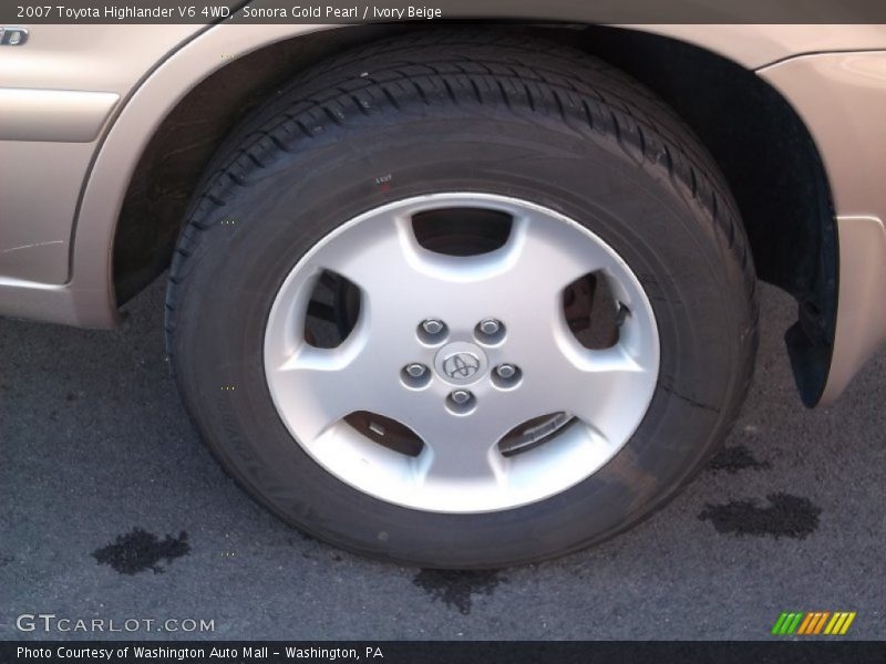Sonora Gold Pearl / Ivory Beige 2007 Toyota Highlander V6 4WD
