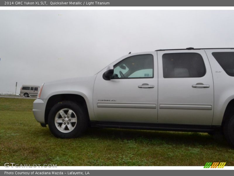 Quicksilver Metallic / Light Titanium 2014 GMC Yukon XL SLT