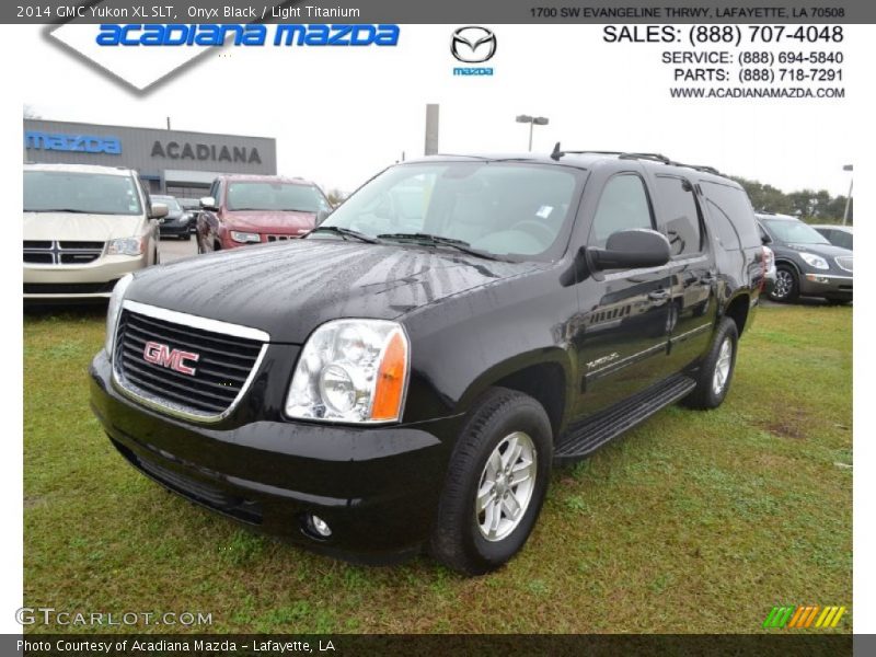 Onyx Black / Light Titanium 2014 GMC Yukon XL SLT