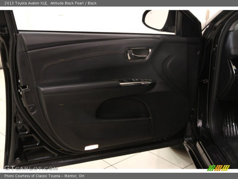 Attitude Black Pearl / Black 2013 Toyota Avalon XLE