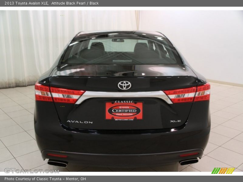 Attitude Black Pearl / Black 2013 Toyota Avalon XLE