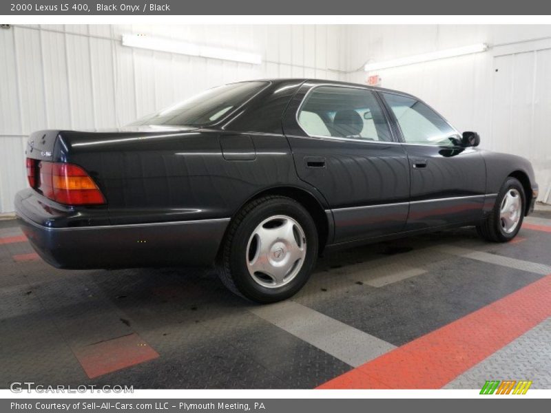 Black Onyx / Black 2000 Lexus LS 400