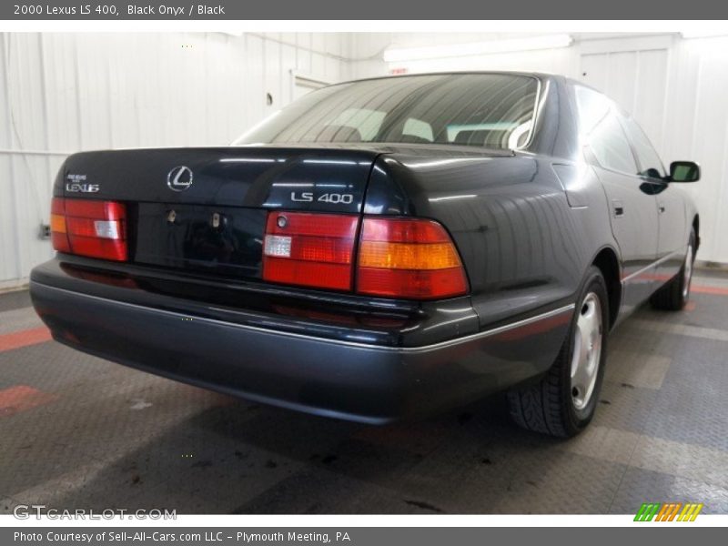Black Onyx / Black 2000 Lexus LS 400