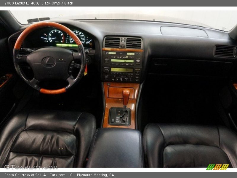 Black Onyx / Black 2000 Lexus LS 400