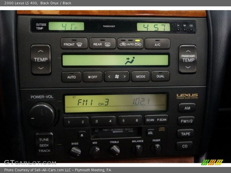 Black Onyx / Black 2000 Lexus LS 400