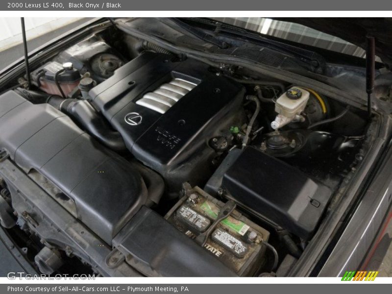 Black Onyx / Black 2000 Lexus LS 400