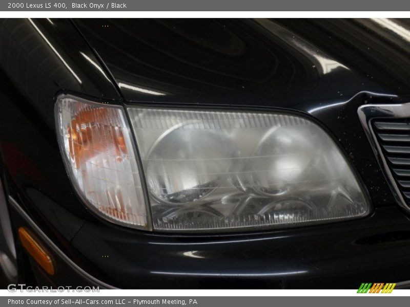 Black Onyx / Black 2000 Lexus LS 400