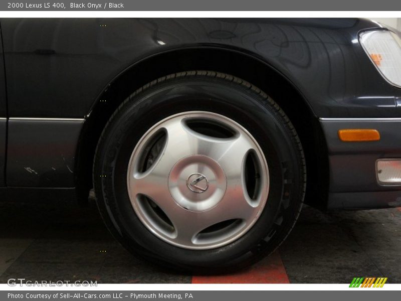 Black Onyx / Black 2000 Lexus LS 400