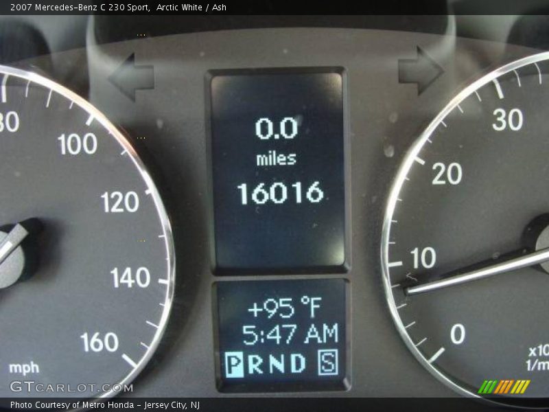 Arctic White / Ash 2007 Mercedes-Benz C 230 Sport