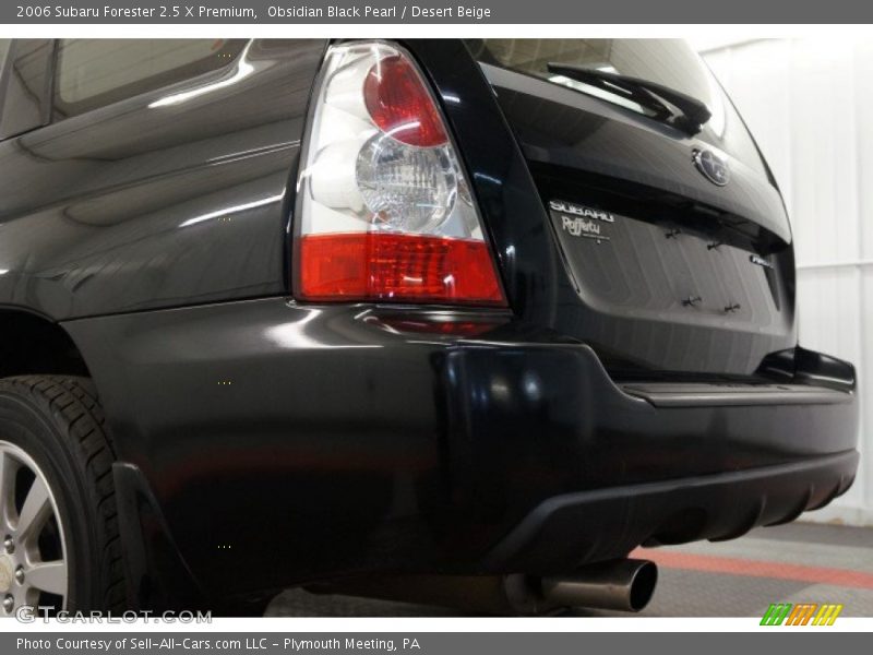 Obsidian Black Pearl / Desert Beige 2006 Subaru Forester 2.5 X Premium