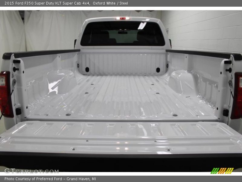  2015 F350 Super Duty XLT Super Cab 4x4 Trunk