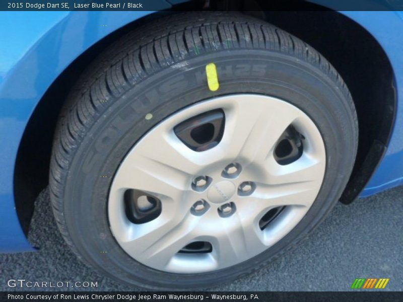 Laser Blue Pearl / Black 2015 Dodge Dart SE