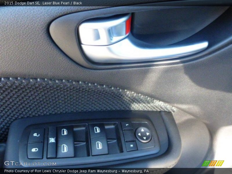 Laser Blue Pearl / Black 2015 Dodge Dart SE