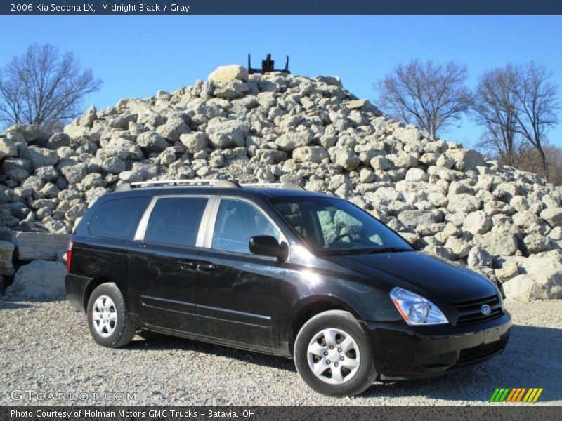 Midnight Black / Gray 2006 Kia Sedona LX