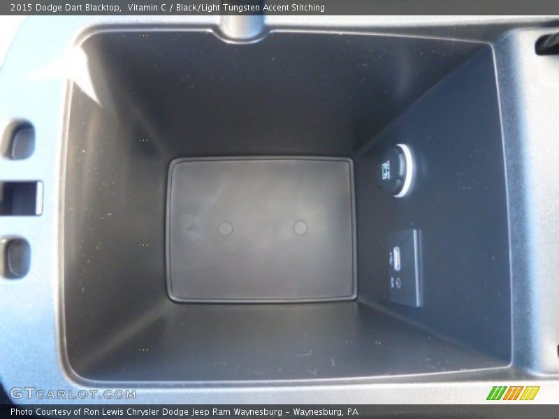 Vitamin C / Black/Light Tungsten Accent Stitching 2015 Dodge Dart Blacktop