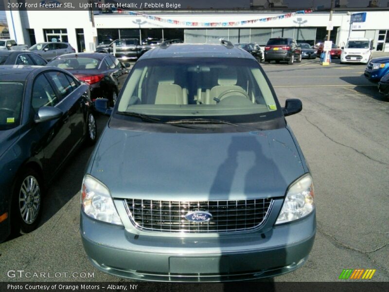 Light Tundra Metallic / Pebble Beige 2007 Ford Freestar SEL