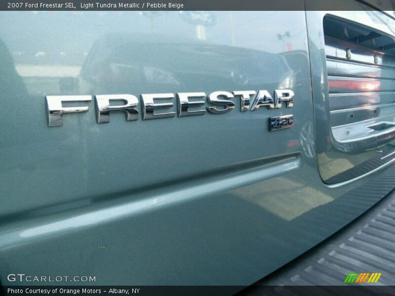 Light Tundra Metallic / Pebble Beige 2007 Ford Freestar SEL